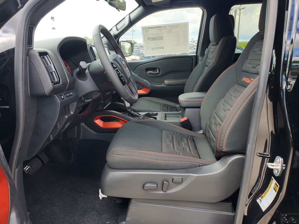 2026 Nissan Frontier PRO-X - Photo 9