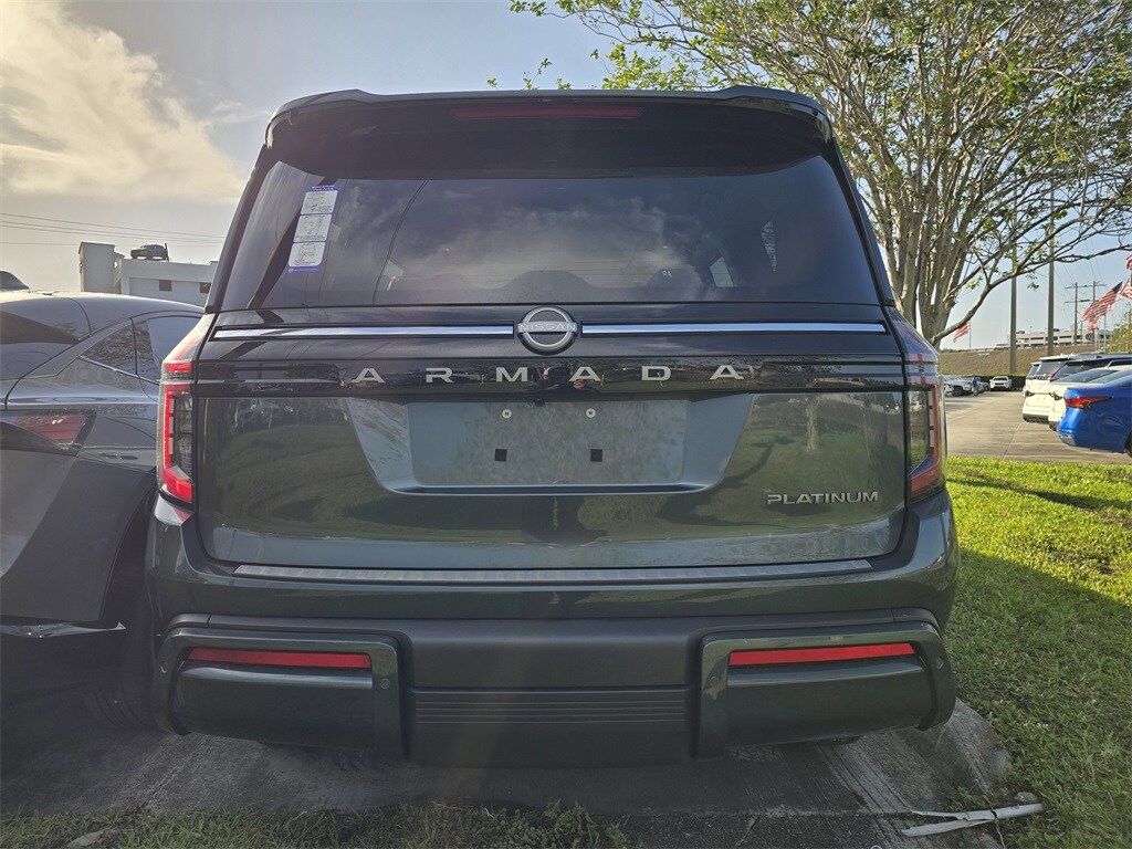 2025 Nissan Armada Platinum photo 4