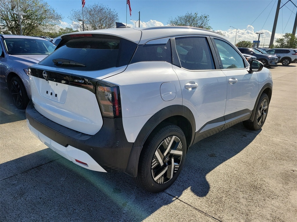 New 2026 Nissan Kicks SV SUV