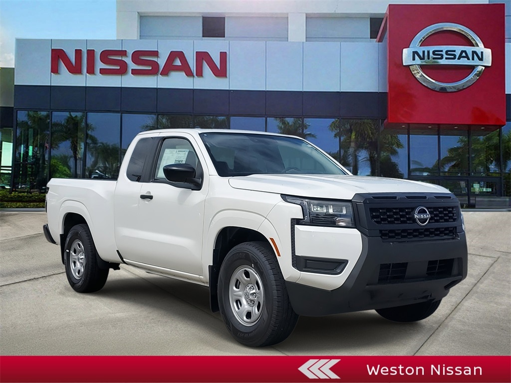 2026 Nissan Frontier S's photo