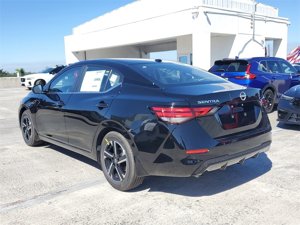 2026 Nissan Sentra SV photo 3