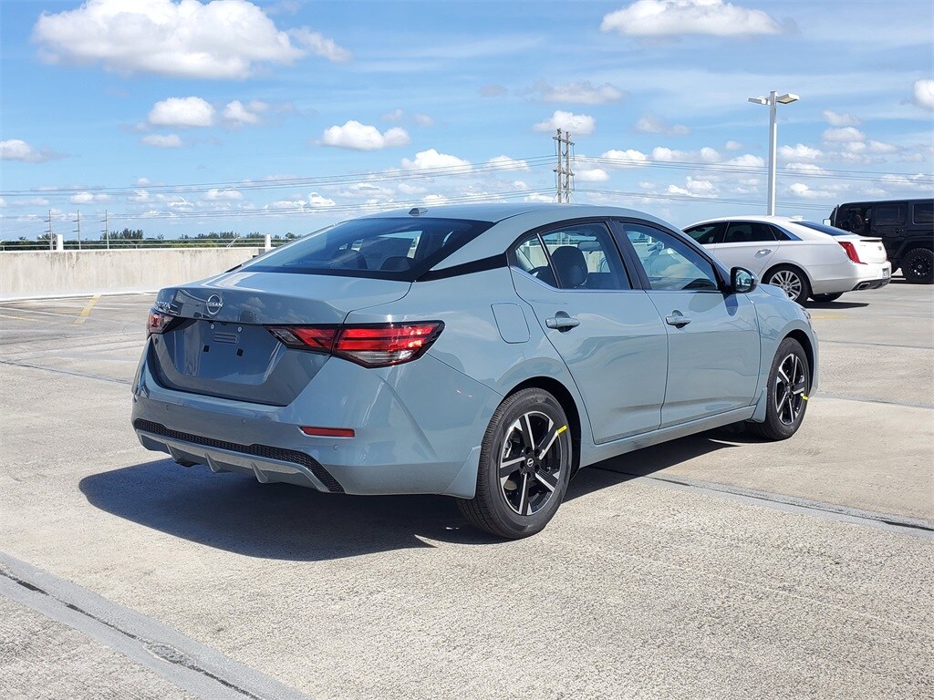 2026 Nissan Sentra SV photo 4