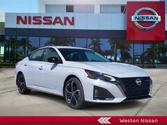 2025 Nissan Altima SR Sedan