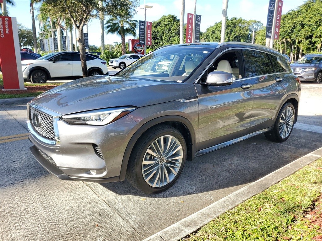 2023 Infiniti QX50 Autograph photo 3