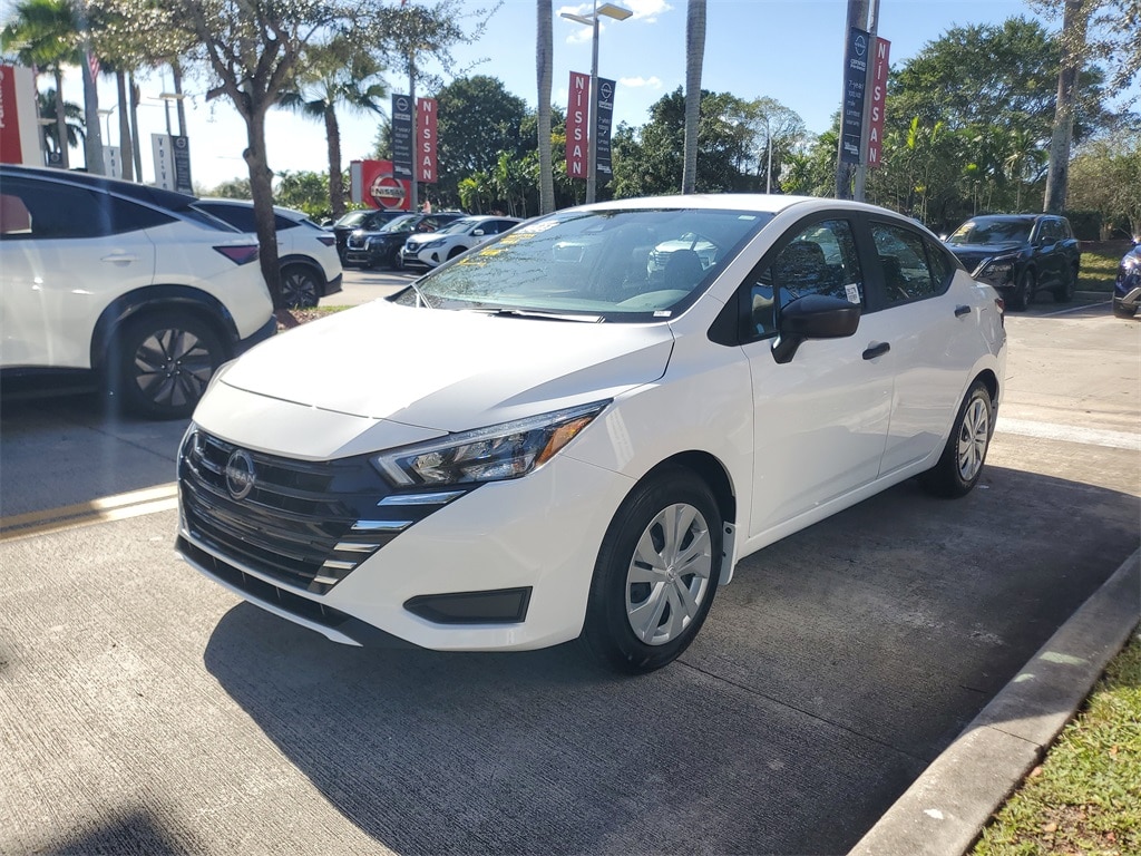 Certified 2025 Nissan Versa 1.6 S Sedan