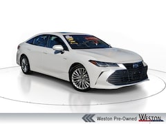 2021 Toyota Avalon Hybrid Limited Sedan