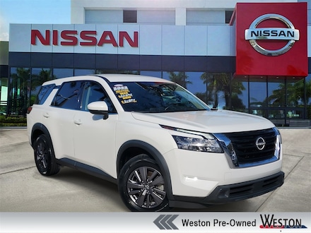 2022 Nissan Pathfinder S SUV