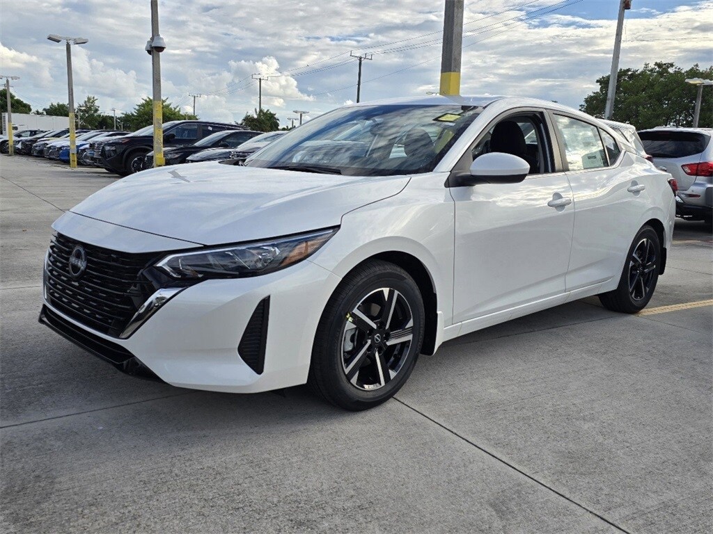 2025 Nissan Sentra SV photo 3
