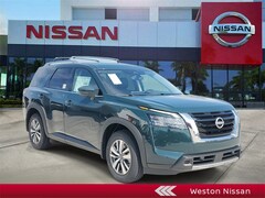 2025 Nissan Pathfinder SL SUV