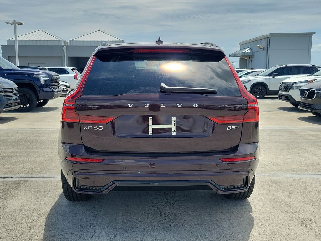 New 2026 Volvo XC60 B5 Plus SUV