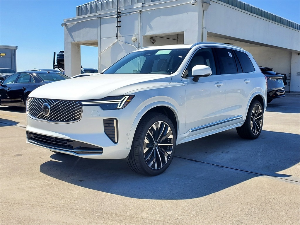 New 2026 Volvo XC90 B5 Ultra 7-Seater SUV