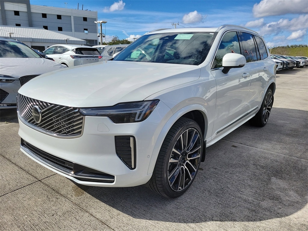 New 2026 Volvo XC90 B6 Plus 7-Seater SUV