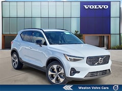 2026 Volvo XC40 B4 Plus SUV T689205