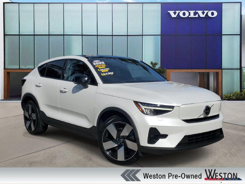 2023 Volvo C40