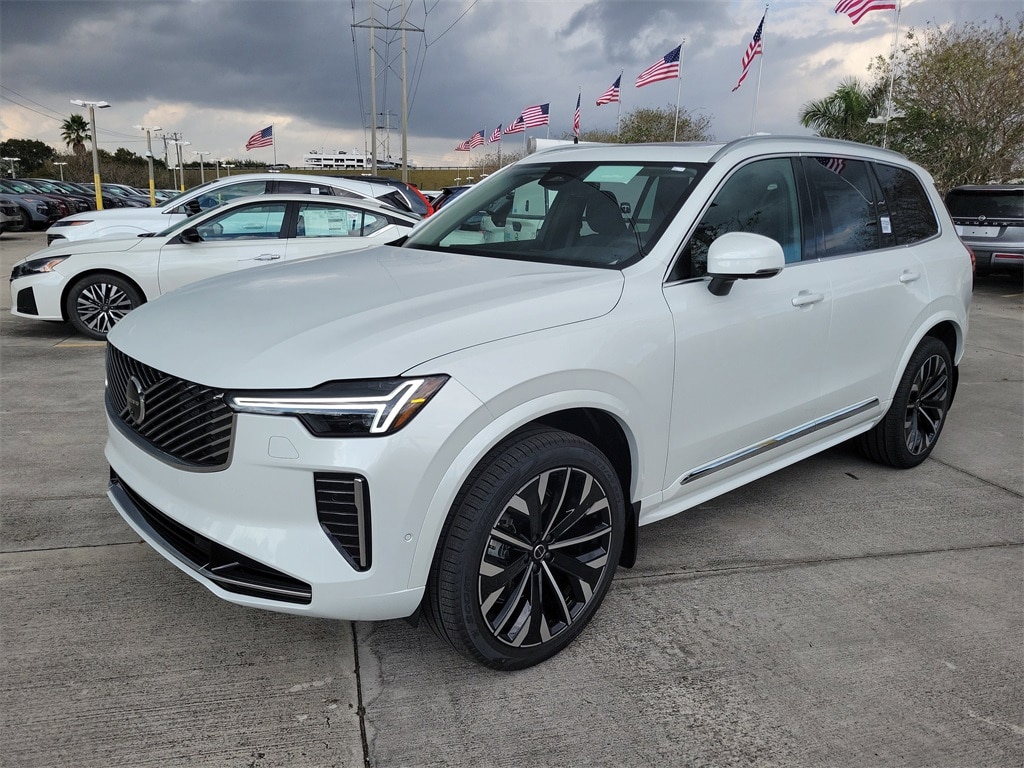 New 2026 Volvo XC90 B6 Plus 7-Seater SUV