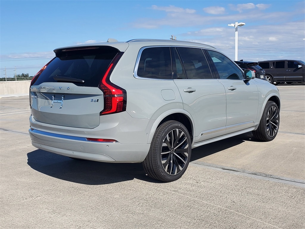 New 2026 Volvo XC90 B6 Plus 7-Seater SUV