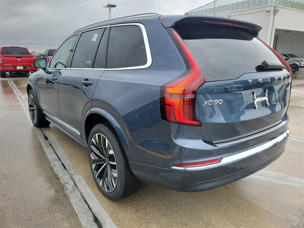 New 2026 Volvo XC90 plug-in hybrid T8 Ultra 7-Seater SUV