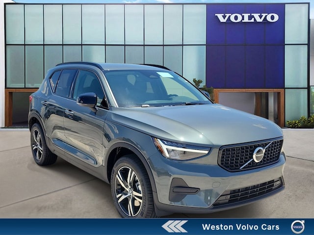 2026 Volvo XC40 B5 Core AWD SUV T801227