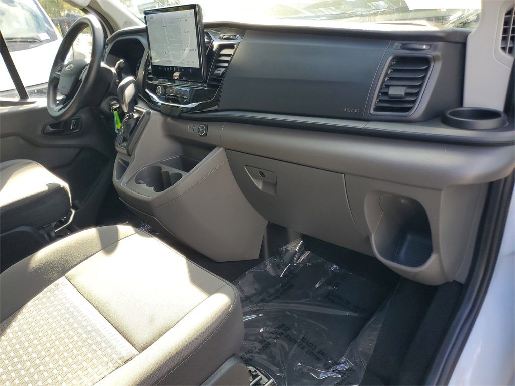 2023 Ford Transit Passenger Van XLT - Photo 9