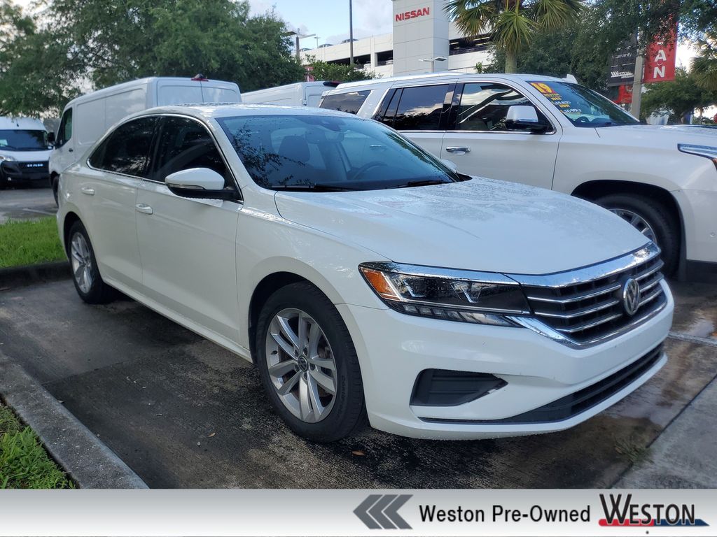 2020 Volkswagen Passat 2.0T SE Auto's photo