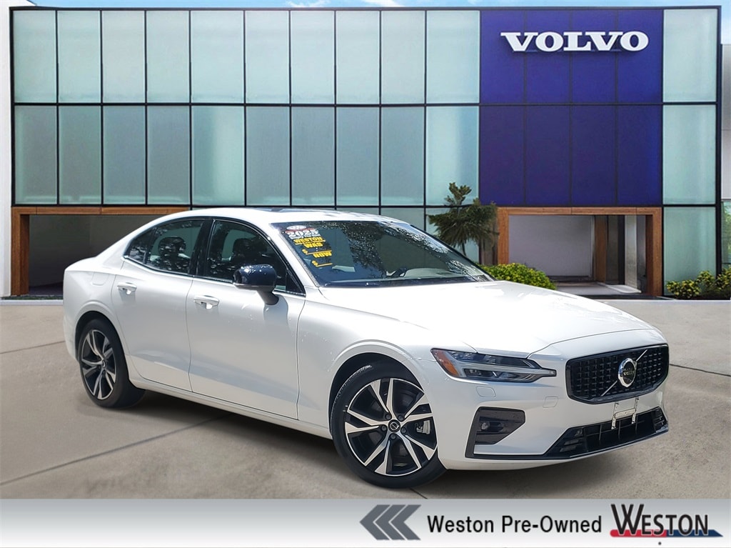 2025 Volvo S60 B5 Core