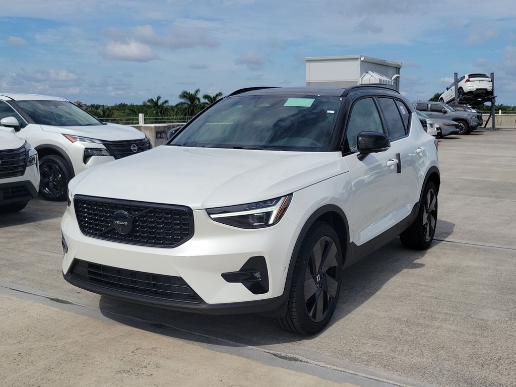 New 2026 Volvo XC40 B5 Ultra Black Edition SUV