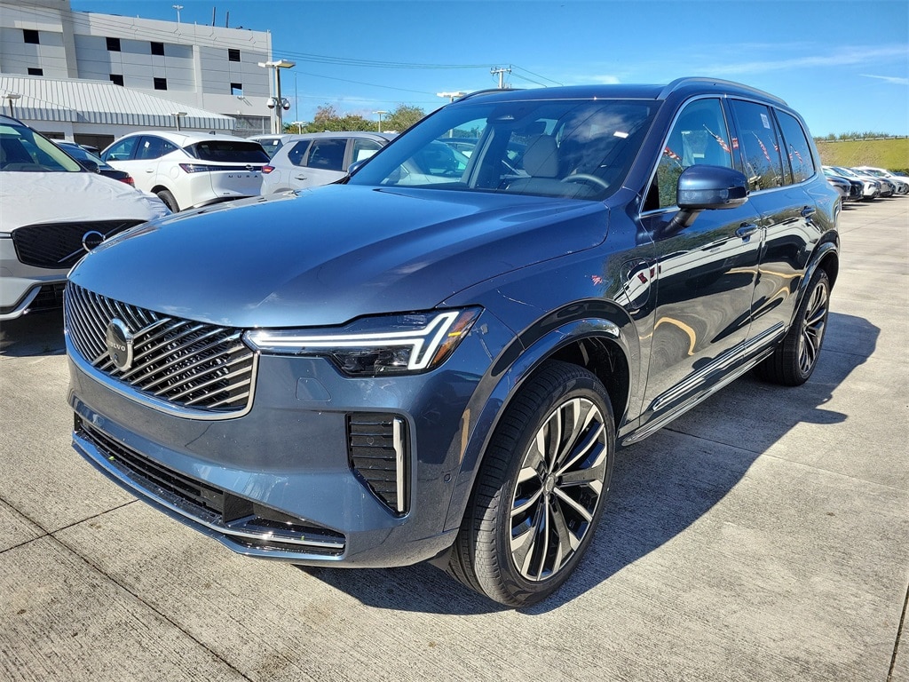 New 2026 Volvo XC90 plug-in hybrid T8 Plus 7-Seater SUV