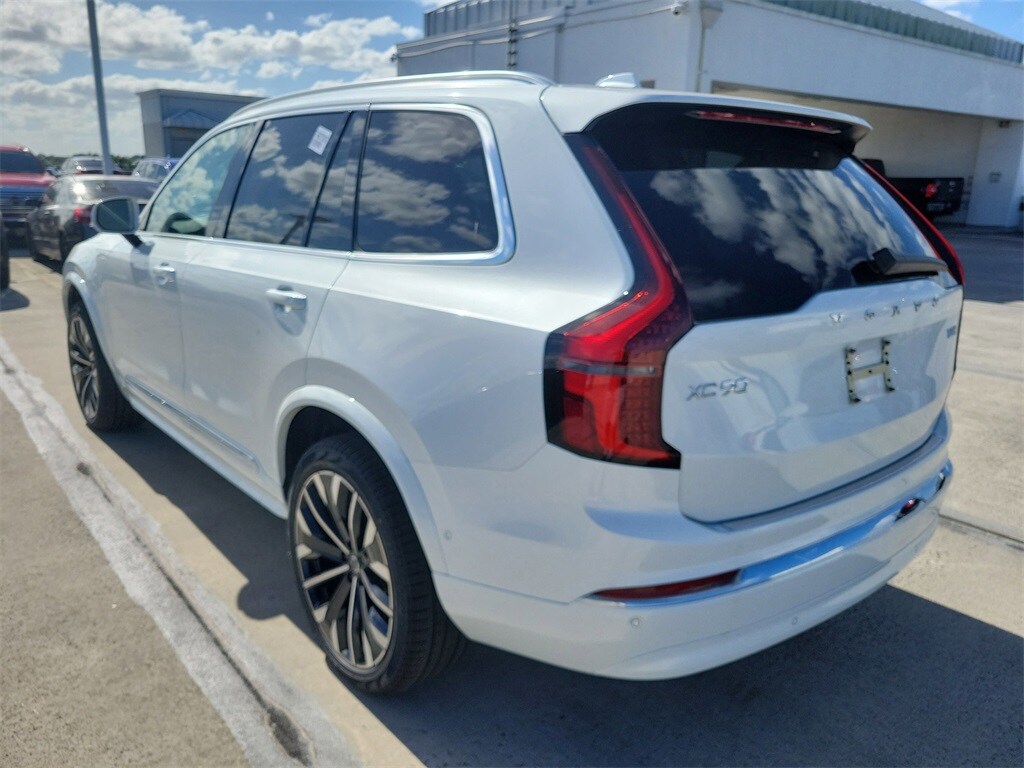 New 2026 Volvo XC90 plug-in hybrid T8 Ultra 7-Seater SUV