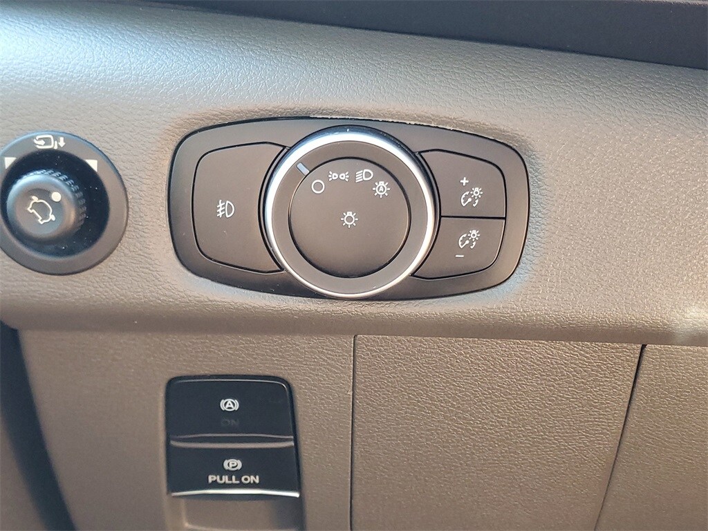 2023 Ford Transit Passenger Van XLT - Photo 24