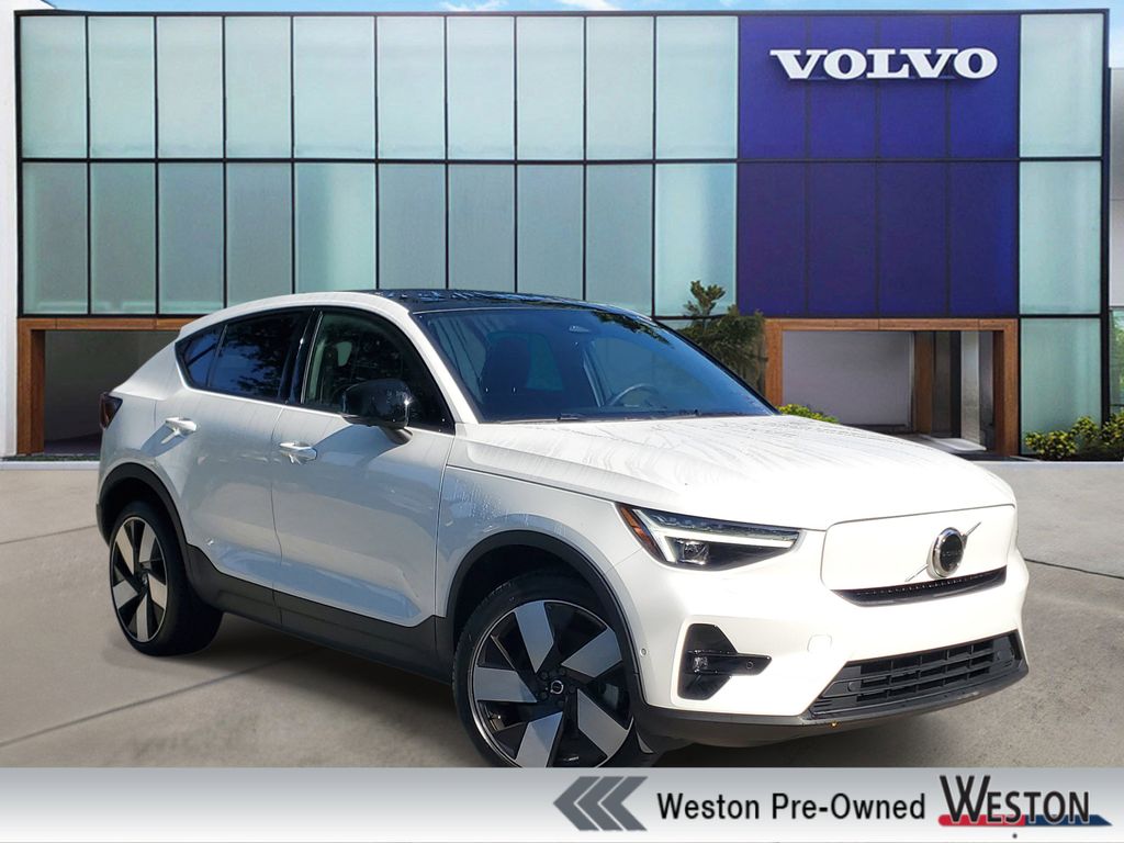 2023 Volvo C40 P8 Recharge Ultimate AWD's photo