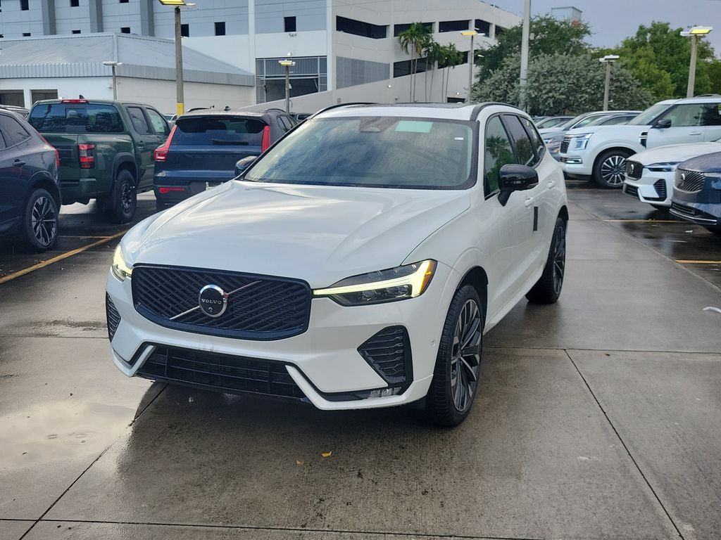 New 2026 Volvo XC60 B5 Ultra SUV