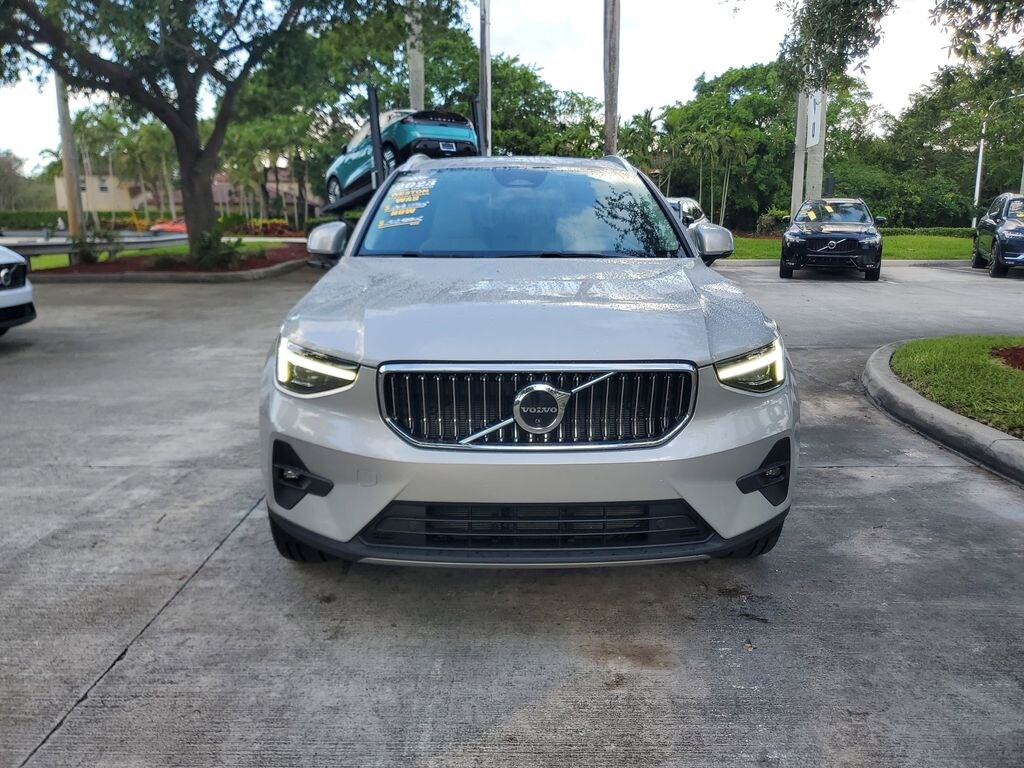 Certified 2023 Volvo XC40 Ultimate SUV