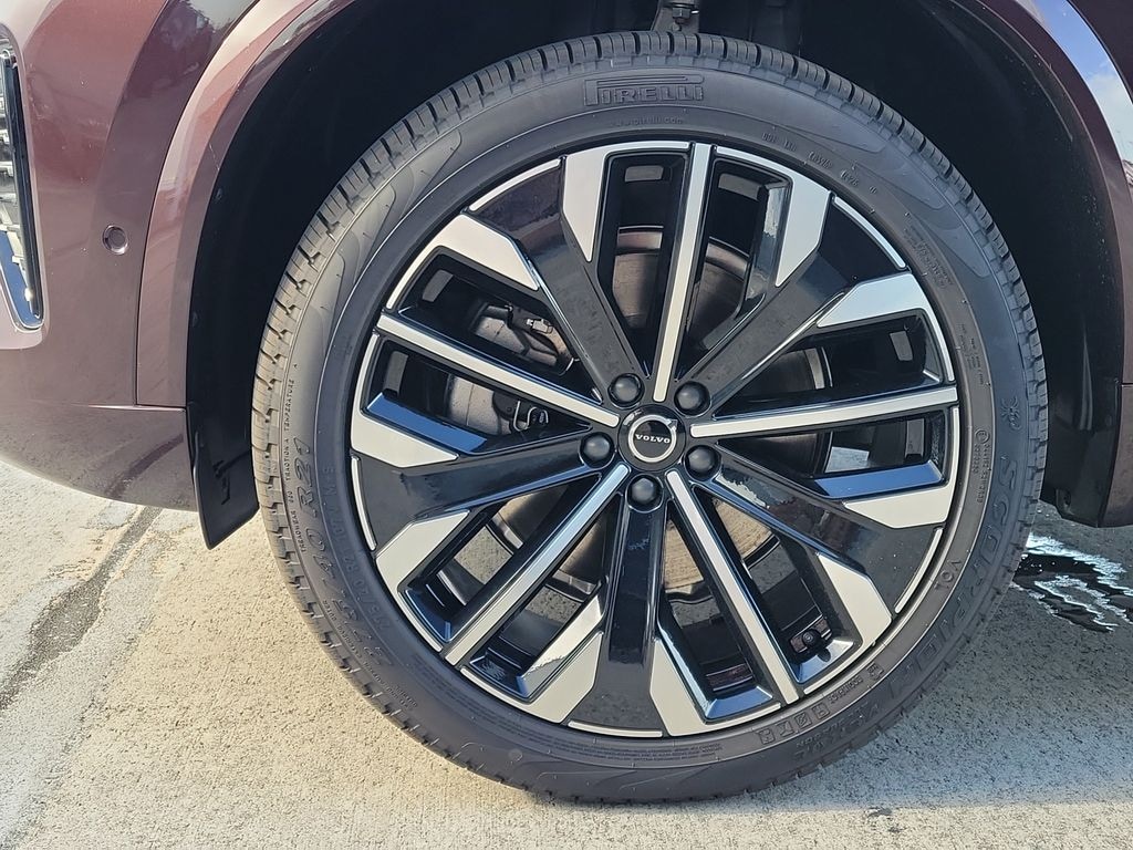 New 2026 Volvo XC90 B6 Ultra Dark Theme 7-Seater SUV