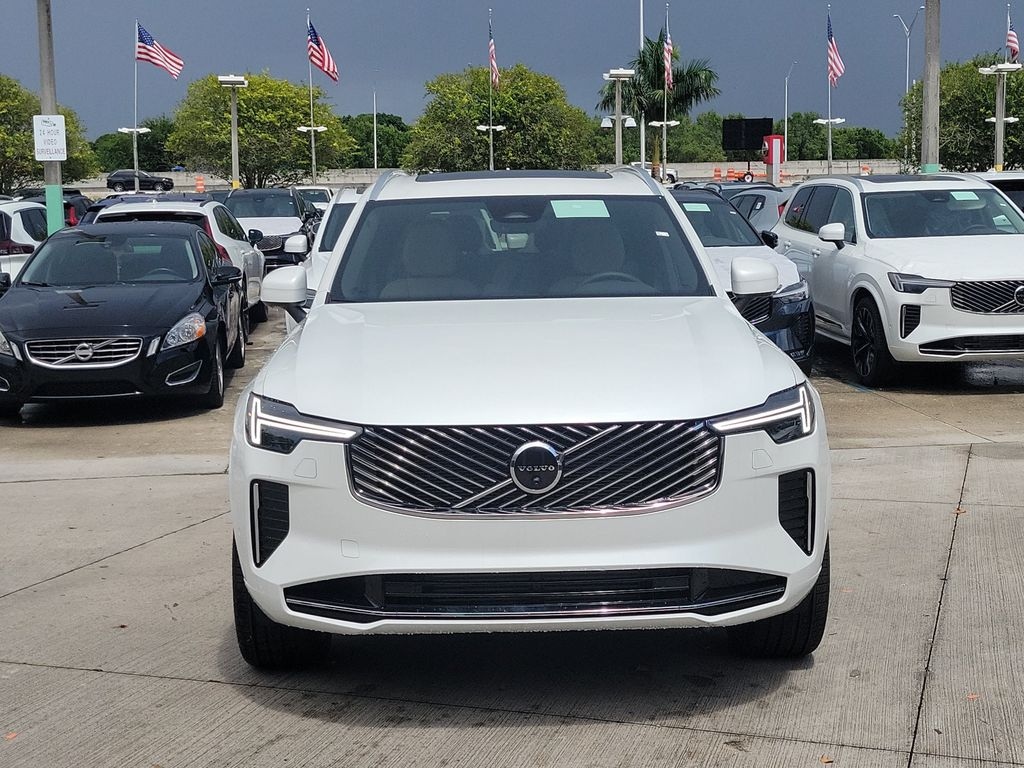 New 2026 Volvo XC90 plug-in hybrid T8 Plus 7-Seater SUV