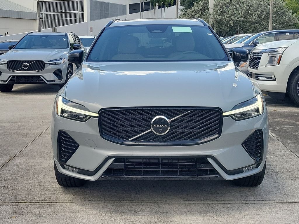 New 2026 Volvo XC60 B5 Plus SUV