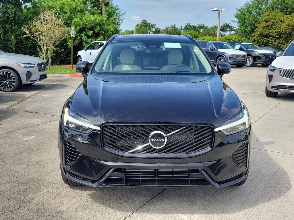 New 2026 Volvo XC60 plug-in hybrid T8 Ultra SUV
