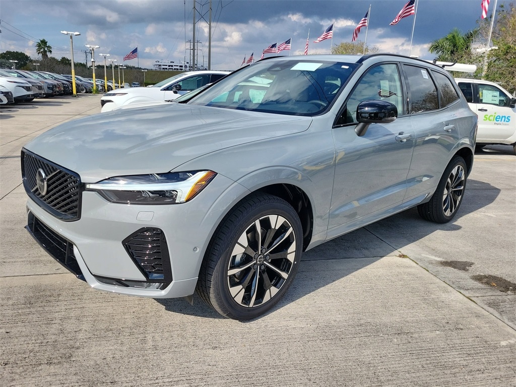 New 2026 Volvo XC60 B5 Plus SUV