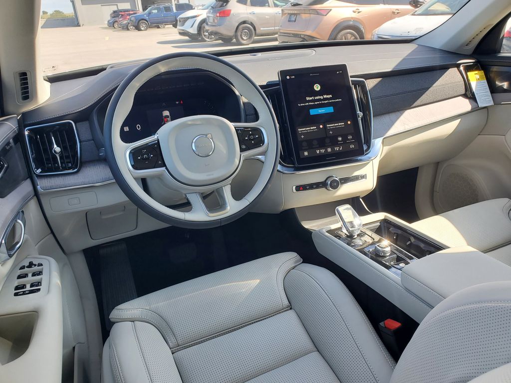 2026 Volvo XC90 Ultra - Photo 8