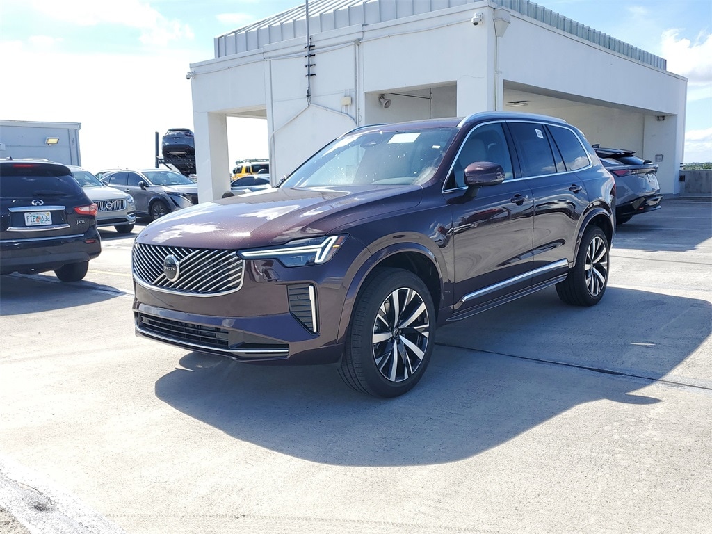 New 2026 Volvo XC90 B5 Core SUV