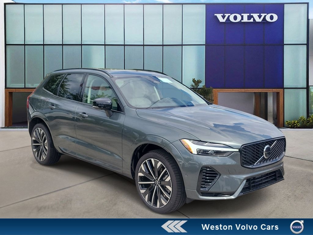 New 2026 Volvo XC60 plug-in hybrid T8 Ultra SUV
