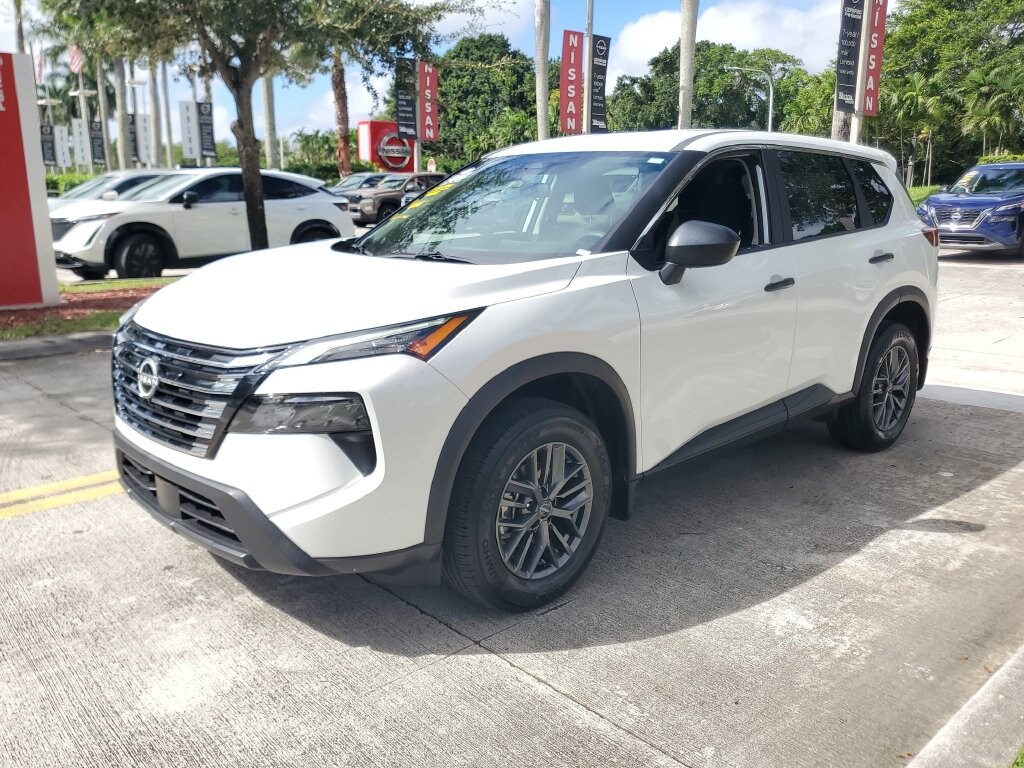 Used 2025 Nissan Rogue S SUV