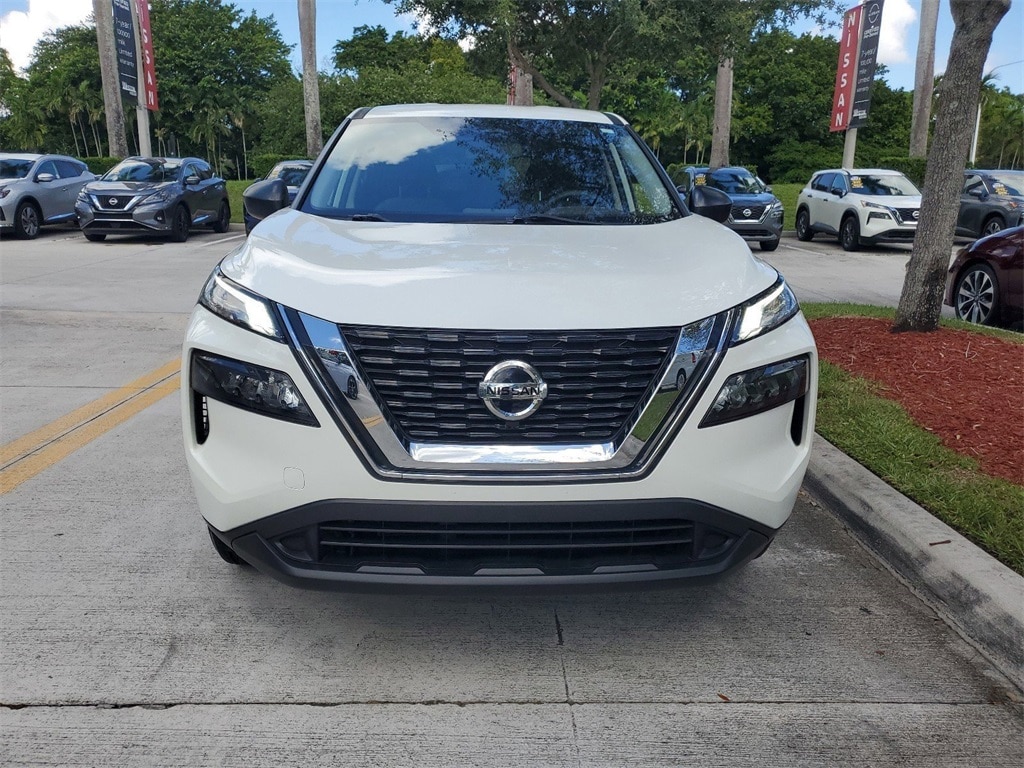 Used 2021 Nissan Rogue S with VIN JN8AT3AA9MW018296 for sale in Davie, FL