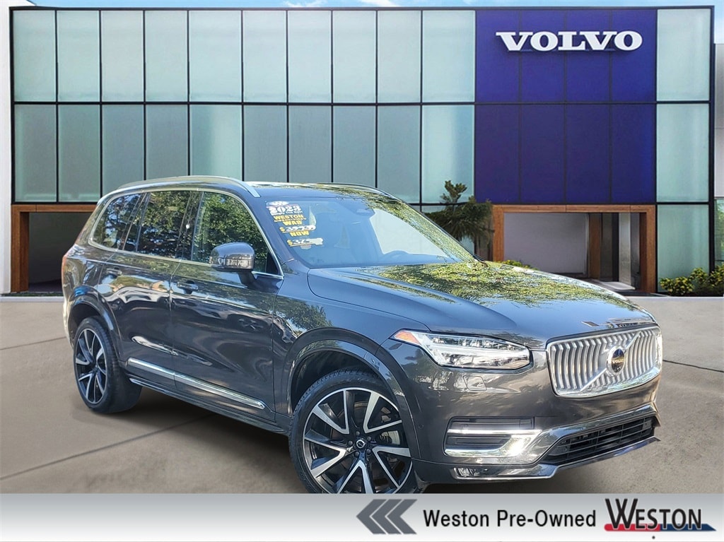 2023 Volvo XC90 SUV 