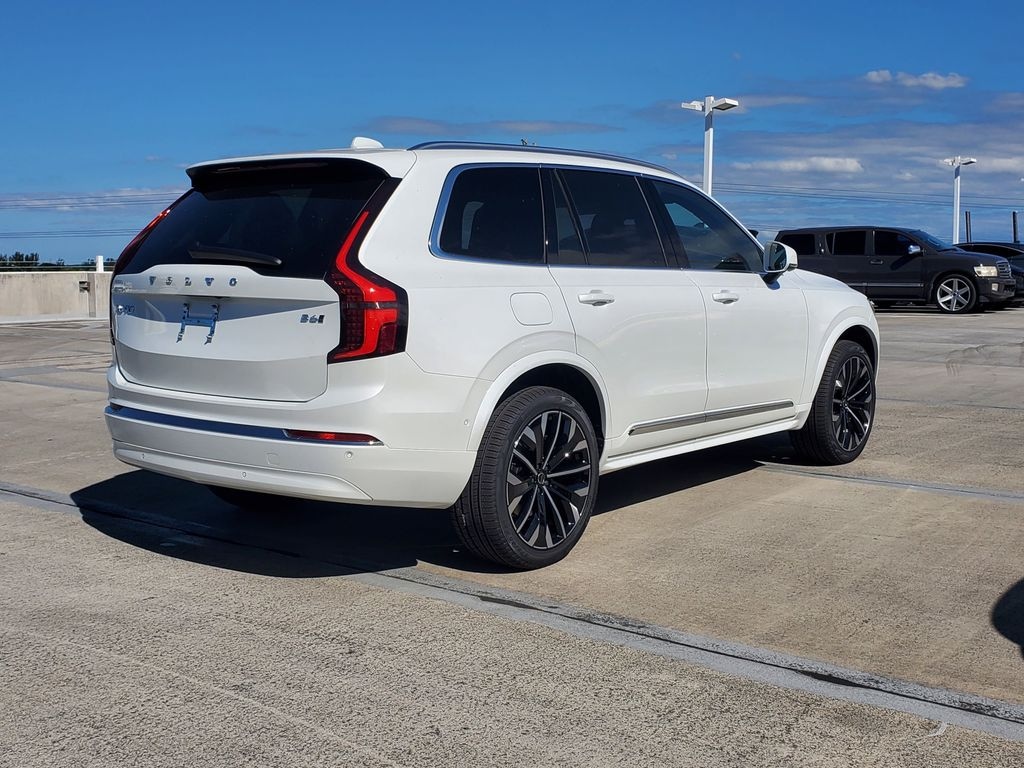 New 2026 Volvo XC90 B6 Ultra 7-Seater SUV