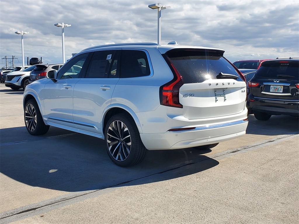 New 2026 Volvo XC90 B6 Plus 7-Seater SUV