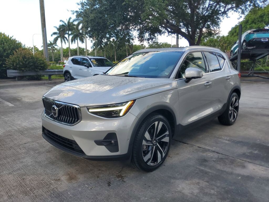 Certified 2023 Volvo XC40 Ultimate SUV