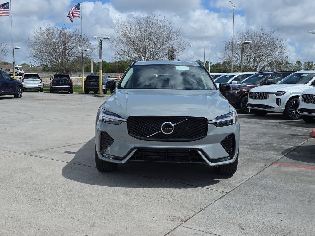 New 2026 Volvo XC60 B5 Ultra SUV