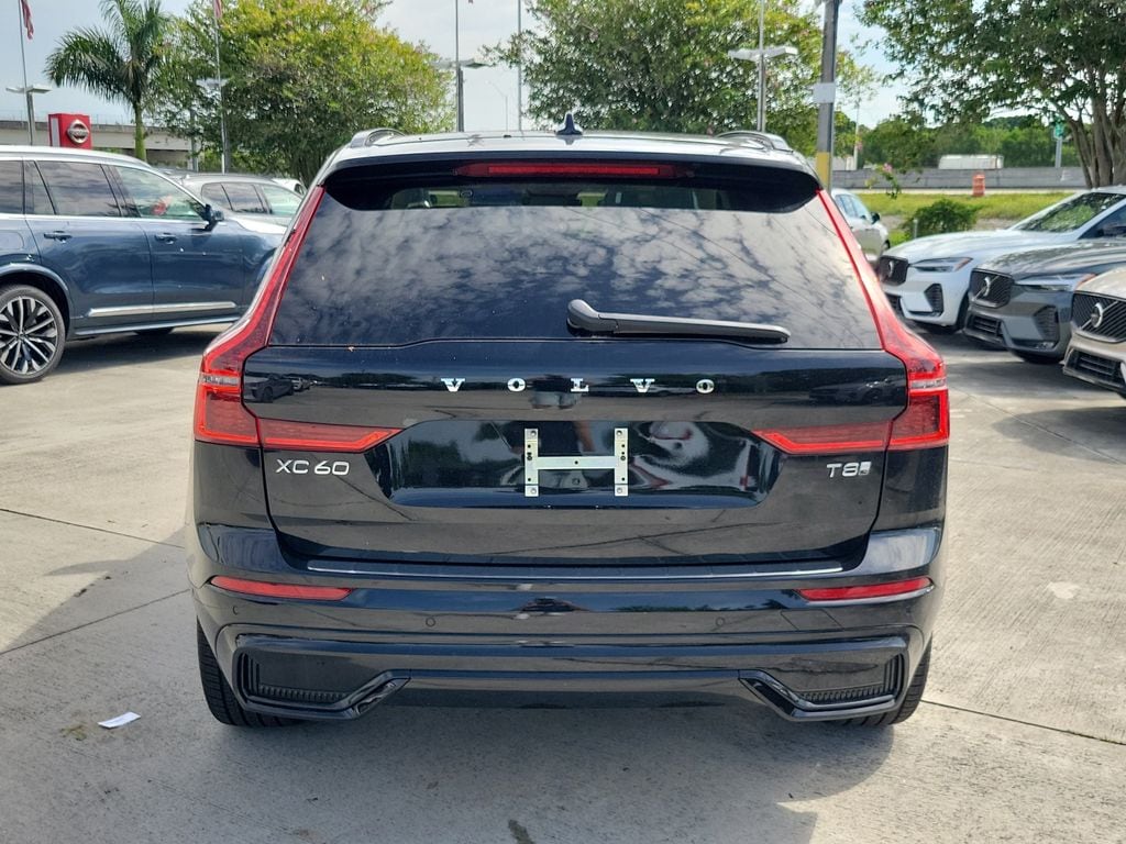 New 2026 Volvo XC60 plug-in hybrid T8 Ultra SUV