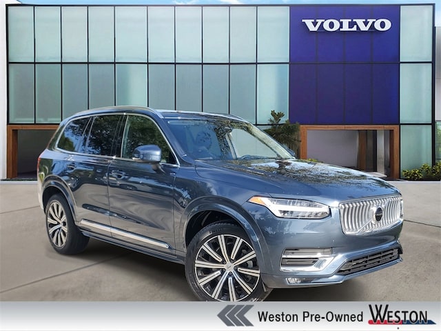 2025 Volvo XC90 B5 Core SUV
