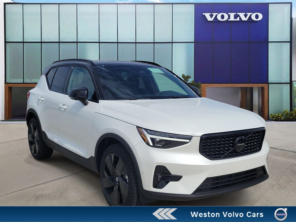  Volvo XC40